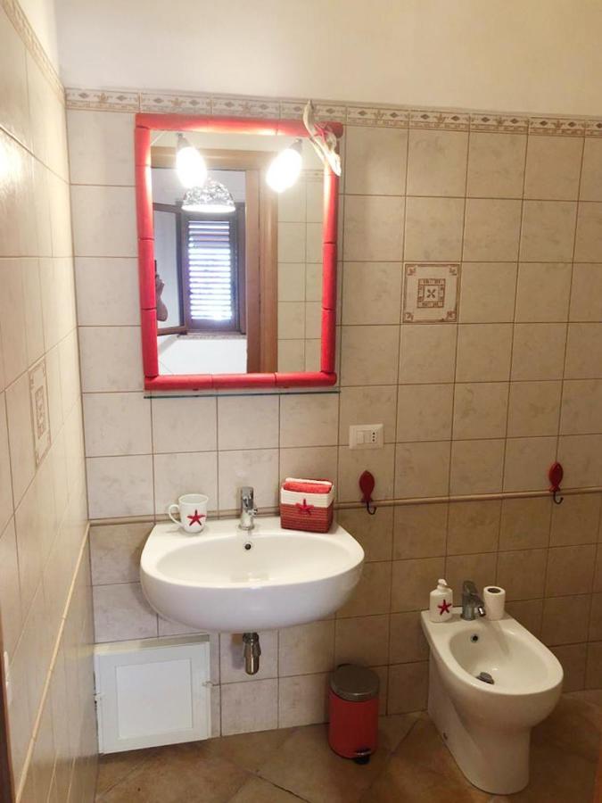 B&B Il Mirto Bianco San Giovanni Suèrgiu Dış mekan fotoğraf